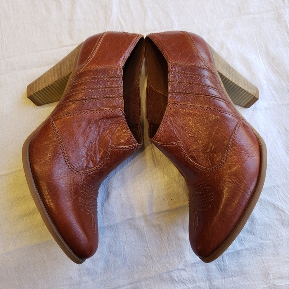 Gianni Bini Ankle Booties - sz 8M - Picture 4 of 11